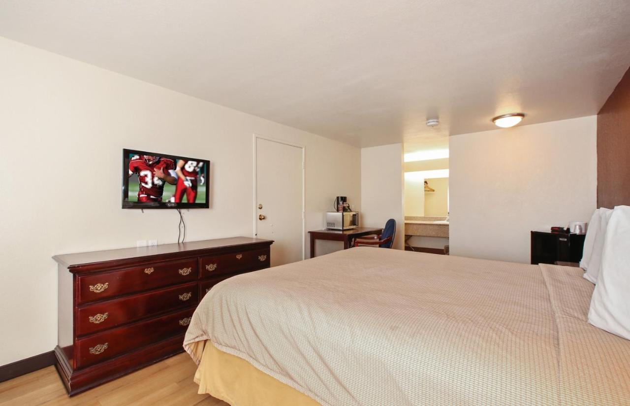 Red Roof Inn Lompoc Εξωτερικό φωτογραφία