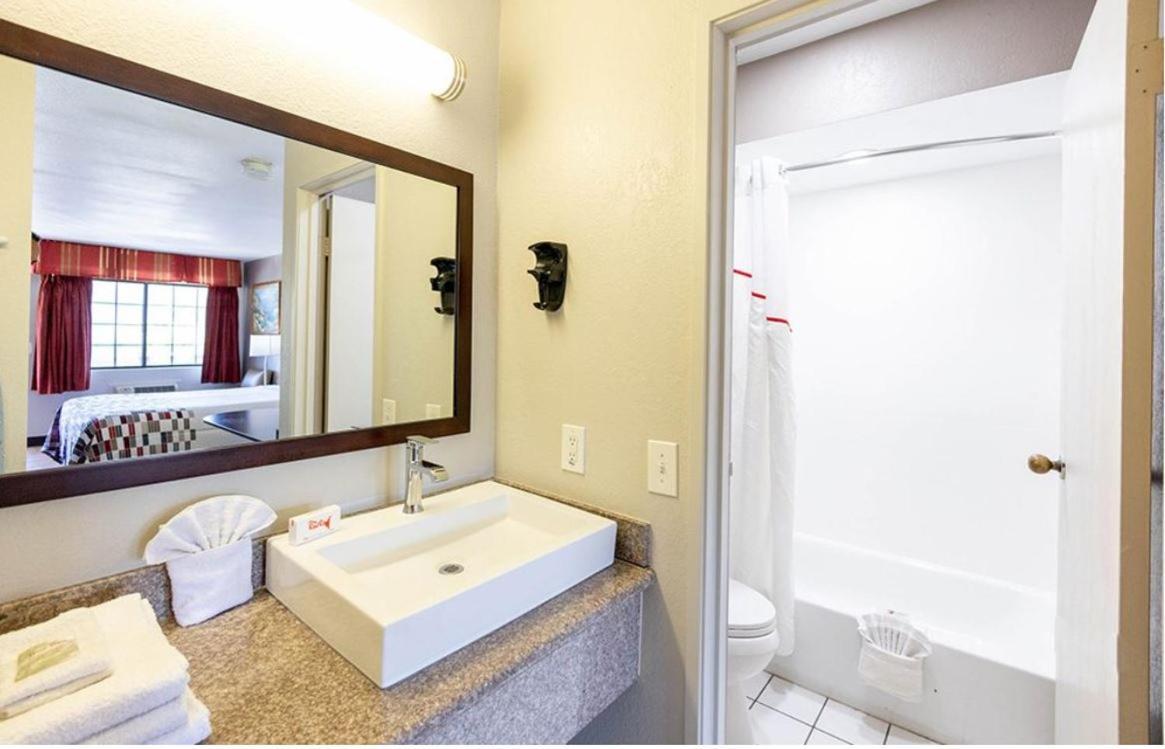 Red Roof Inn Lompoc Εξωτερικό φωτογραφία