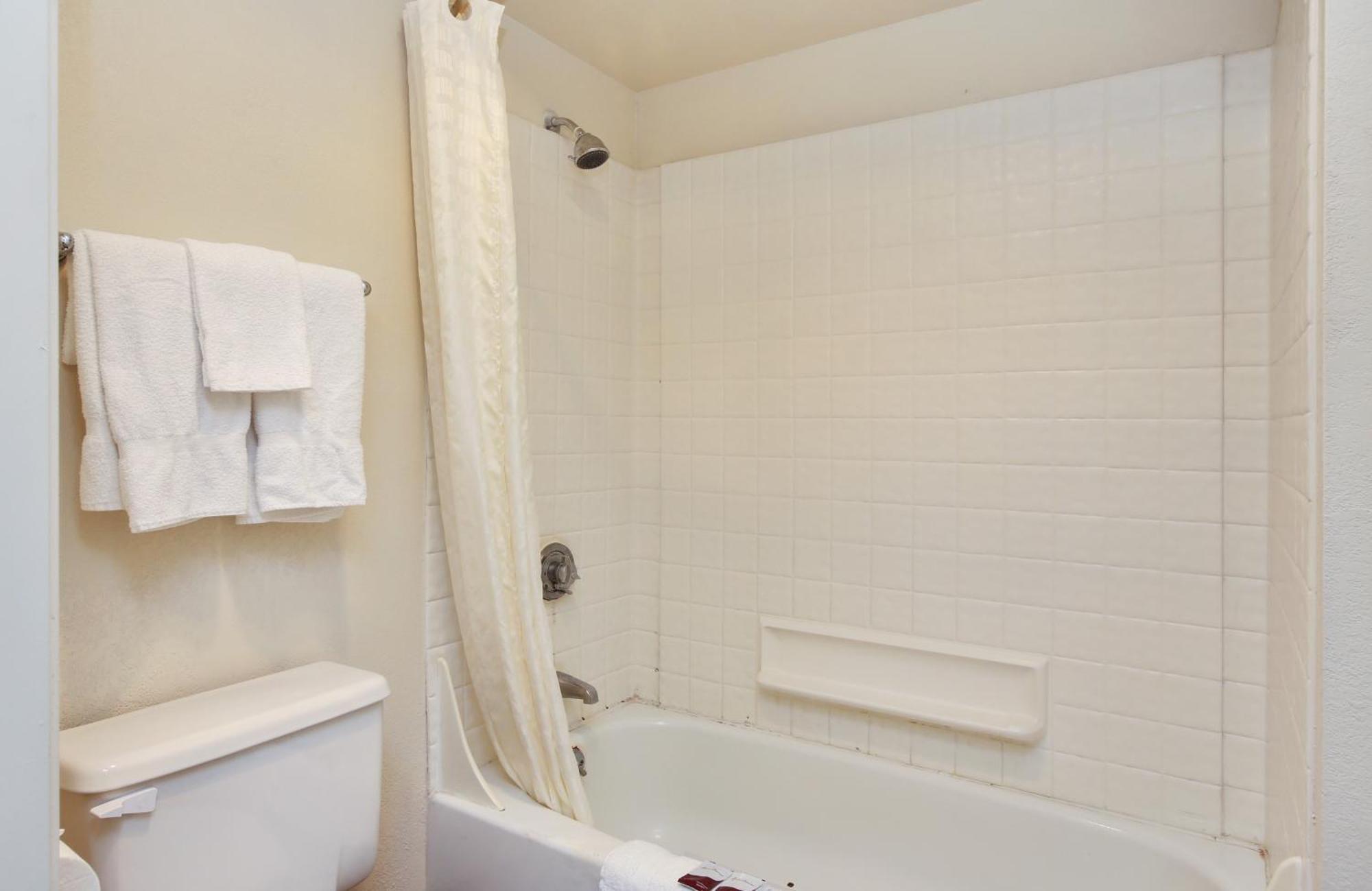 Red Roof Inn Lompoc Εξωτερικό φωτογραφία