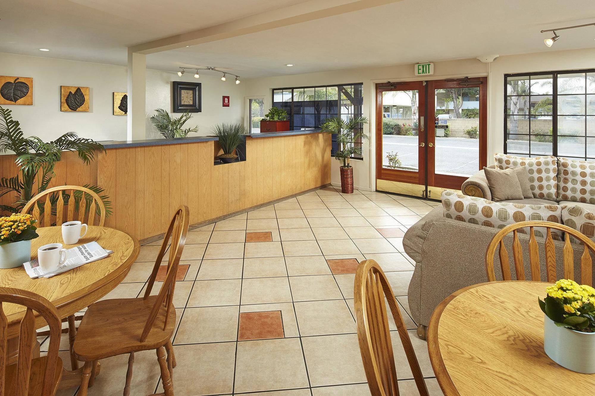 Red Roof Inn Lompoc Εξωτερικό φωτογραφία
